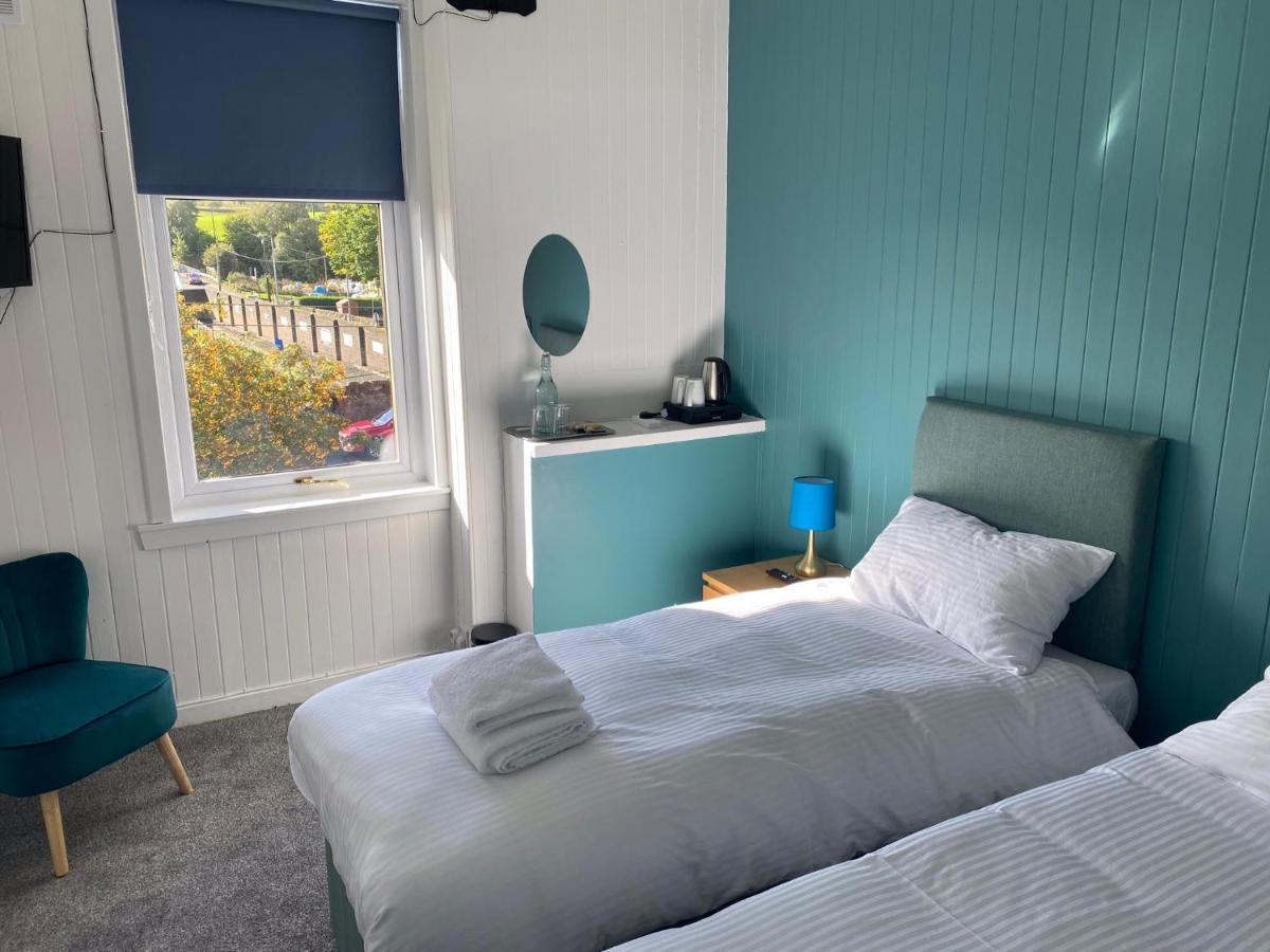 Queensberry Arms Hotel Kirkconnel Dış mekan fotoğraf